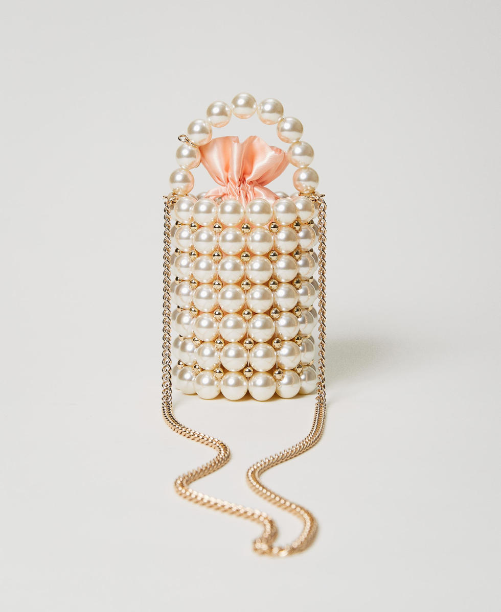Bucket bag with pearls