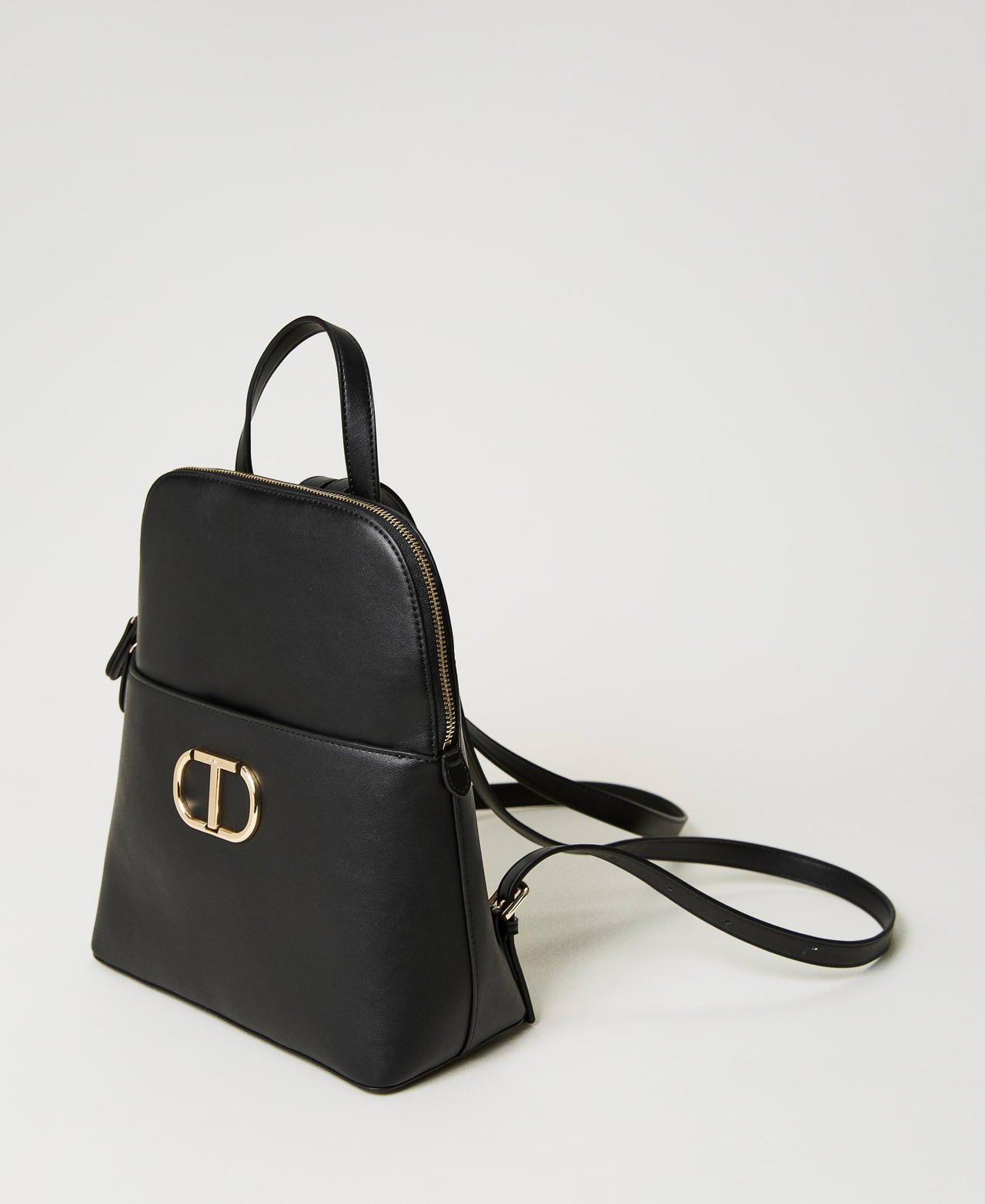 Zaino con Oval T in metallo