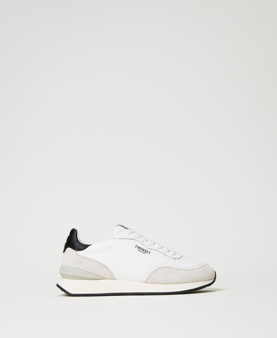 Trainers with contrasting inserts Two-tone Optical White / Black Woman 231TCP030_01870_01