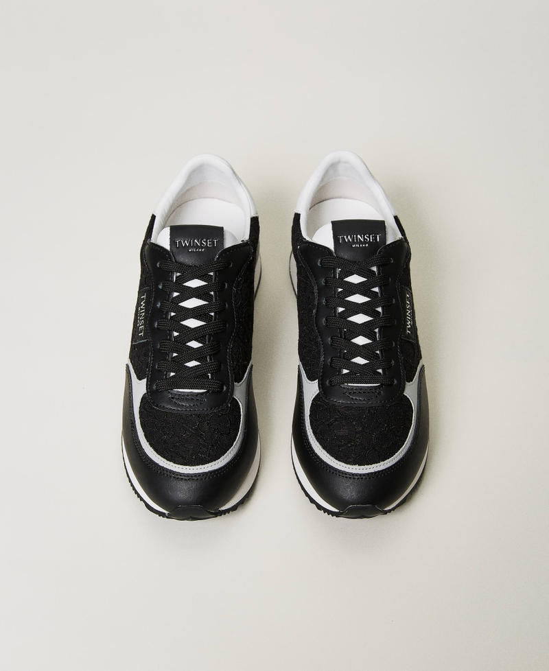 Sneakers con inserti in pizzo Nero Donna 231TCP040_00006_04