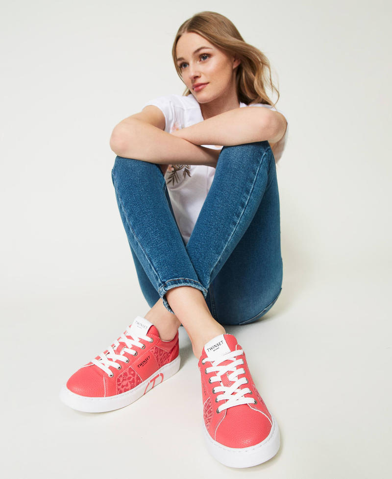 Trainers with lace inserts and Oval T Azalea Pink Woman 231TCP042_00453_0S
