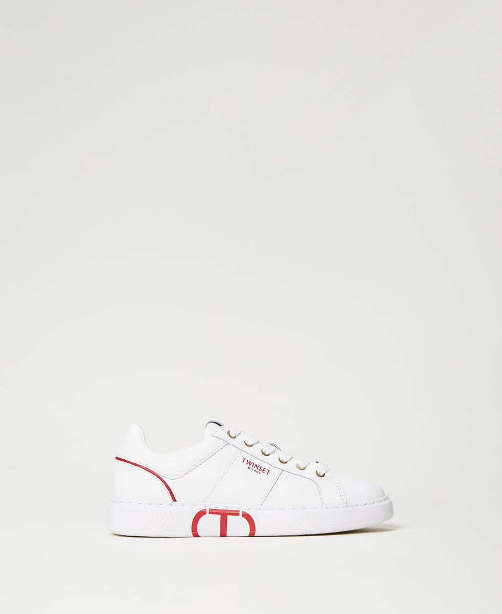 Sneakers con logotipo Oval T