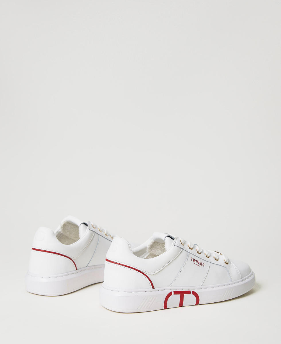 Sneakers con logotipo Oval T