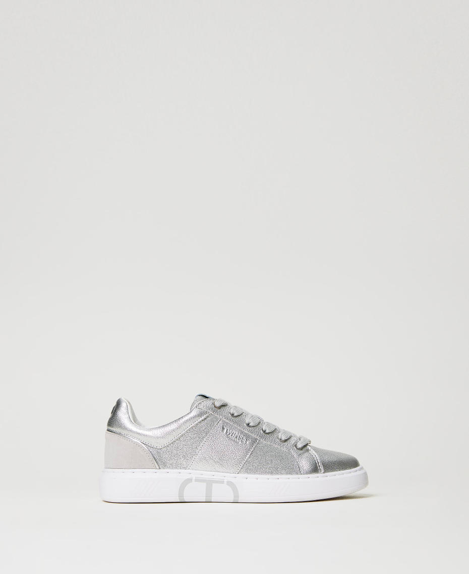 Laminated trainers with glitter inserts