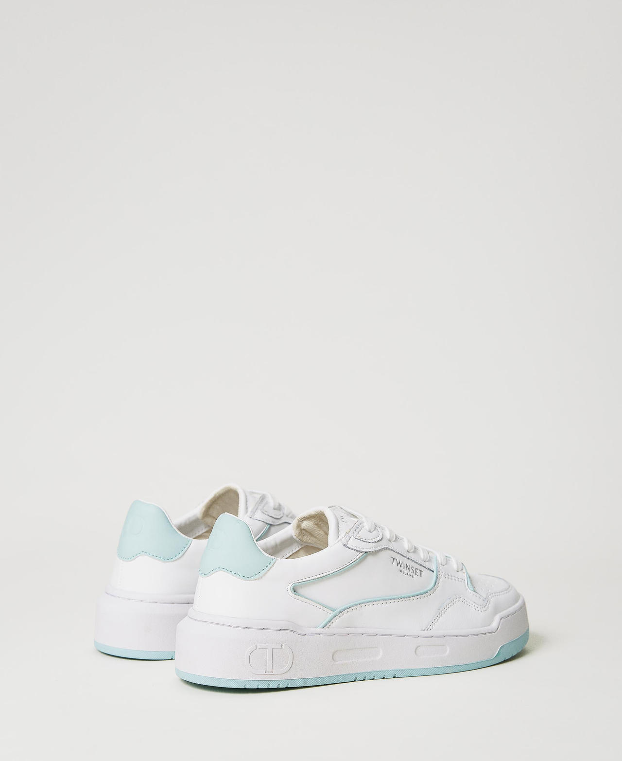 Trainers with contrasting trim Agave Green Woman 231TCP080_00625_03