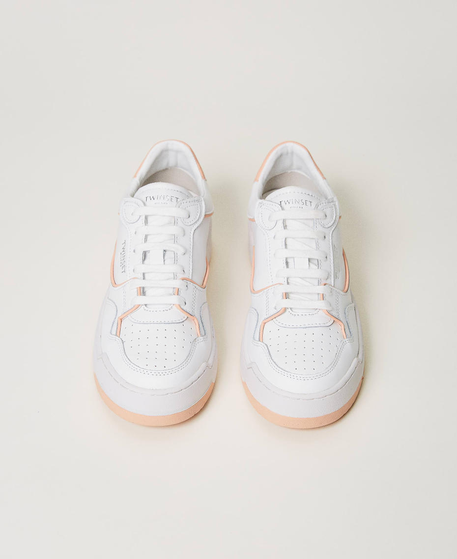 Trainers with contrasting trim Mousse Pink Woman 231TCP080_03895_04