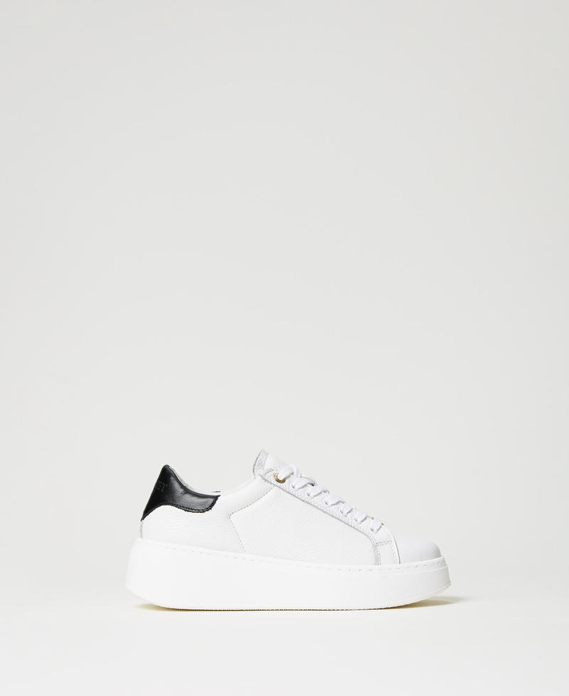 Leather trainers with contrasting heel Two-tone Optical White / Black Woman 231TCP110_01870_01