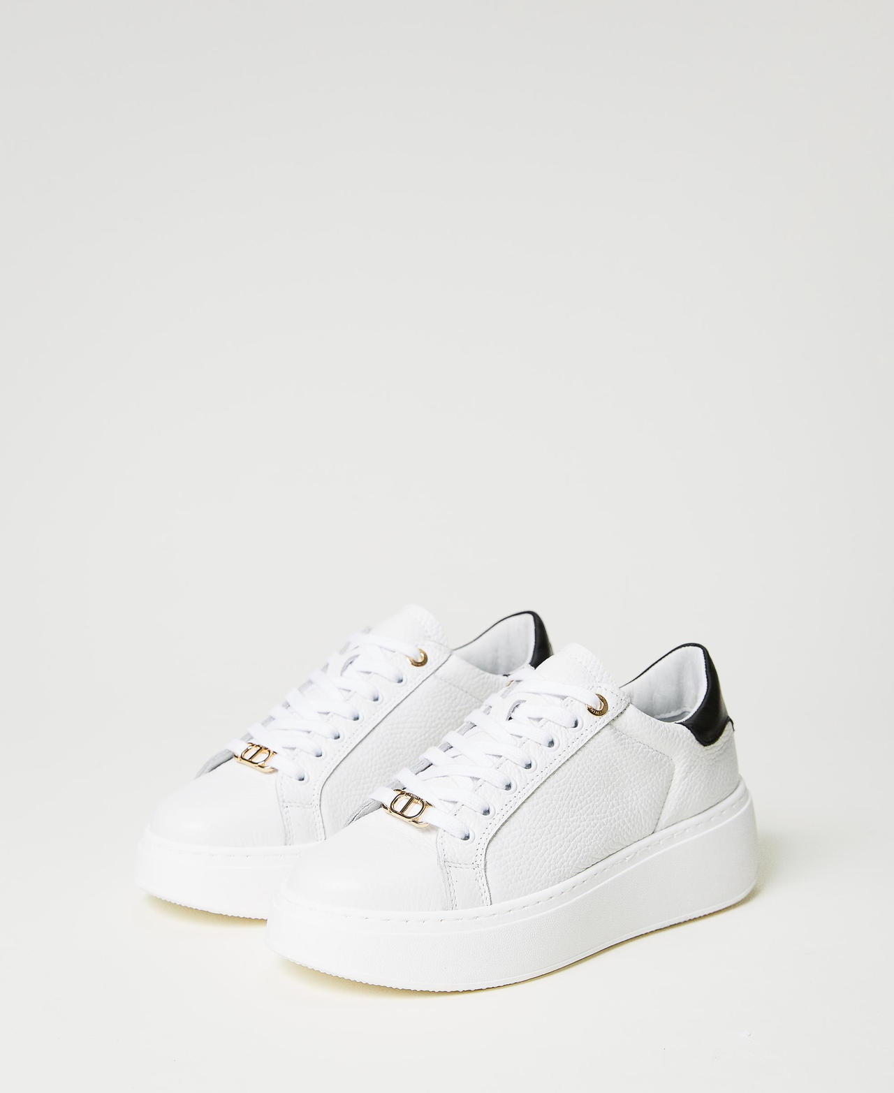 Leather trainers with contrasting heel Two-tone Optical White / Black Woman 231TCP110-02