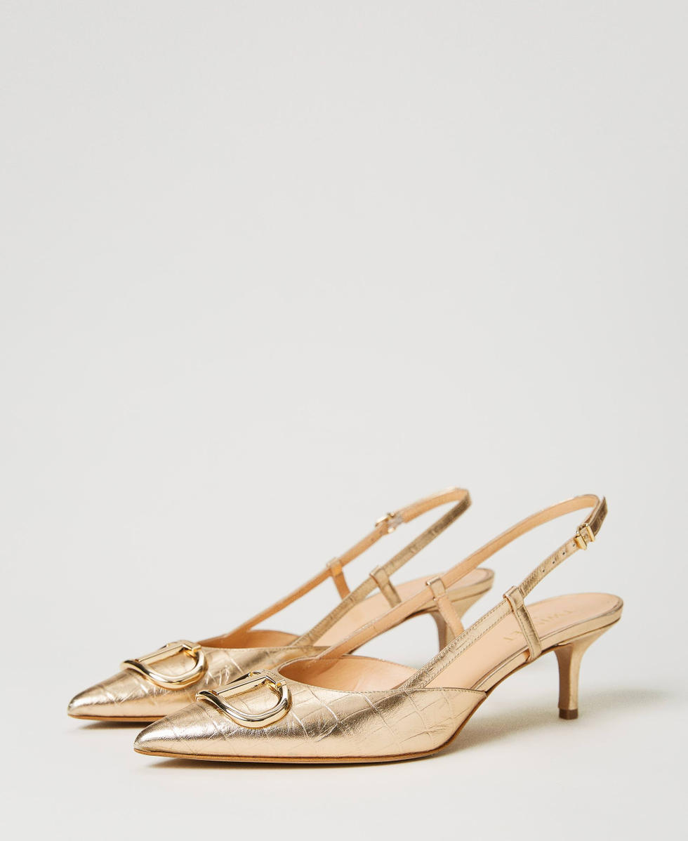 Slingback-Pumps aus Metallic-Leder