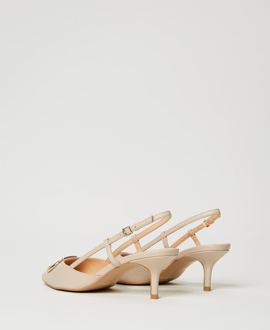 Escarpins slingbacks en cuir avec Oval T