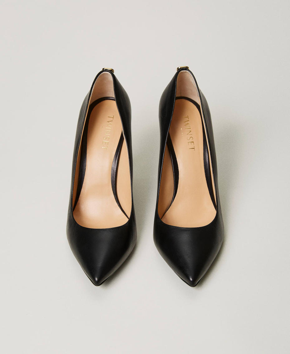 Leather court shoes Black Woman 231TCP230-04