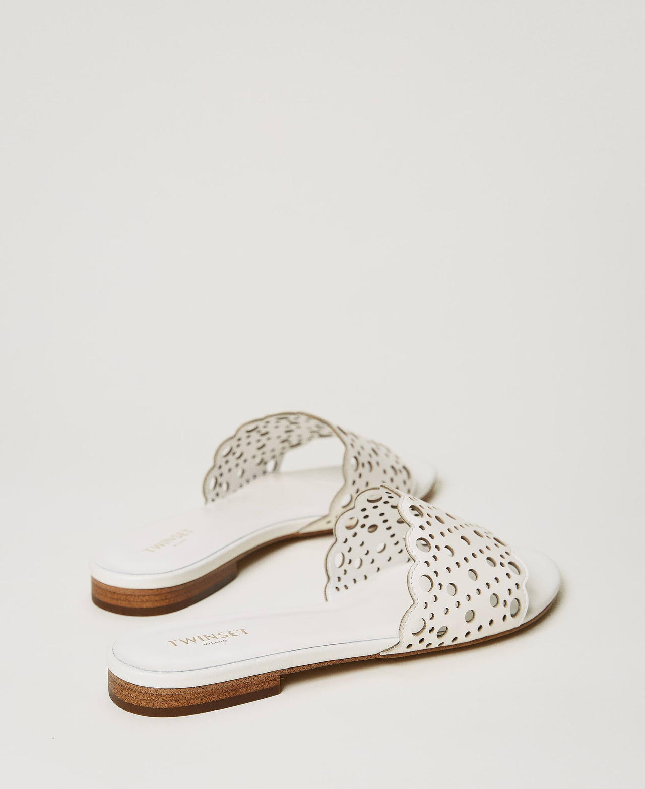 Sandali slide in pelle laserata Avorio Donna 231TCT170_00018_03