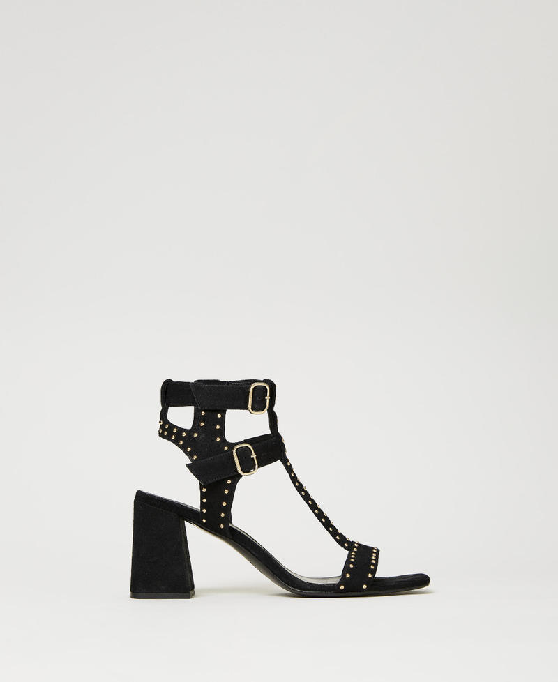 Sandales en cuir velours avec clous