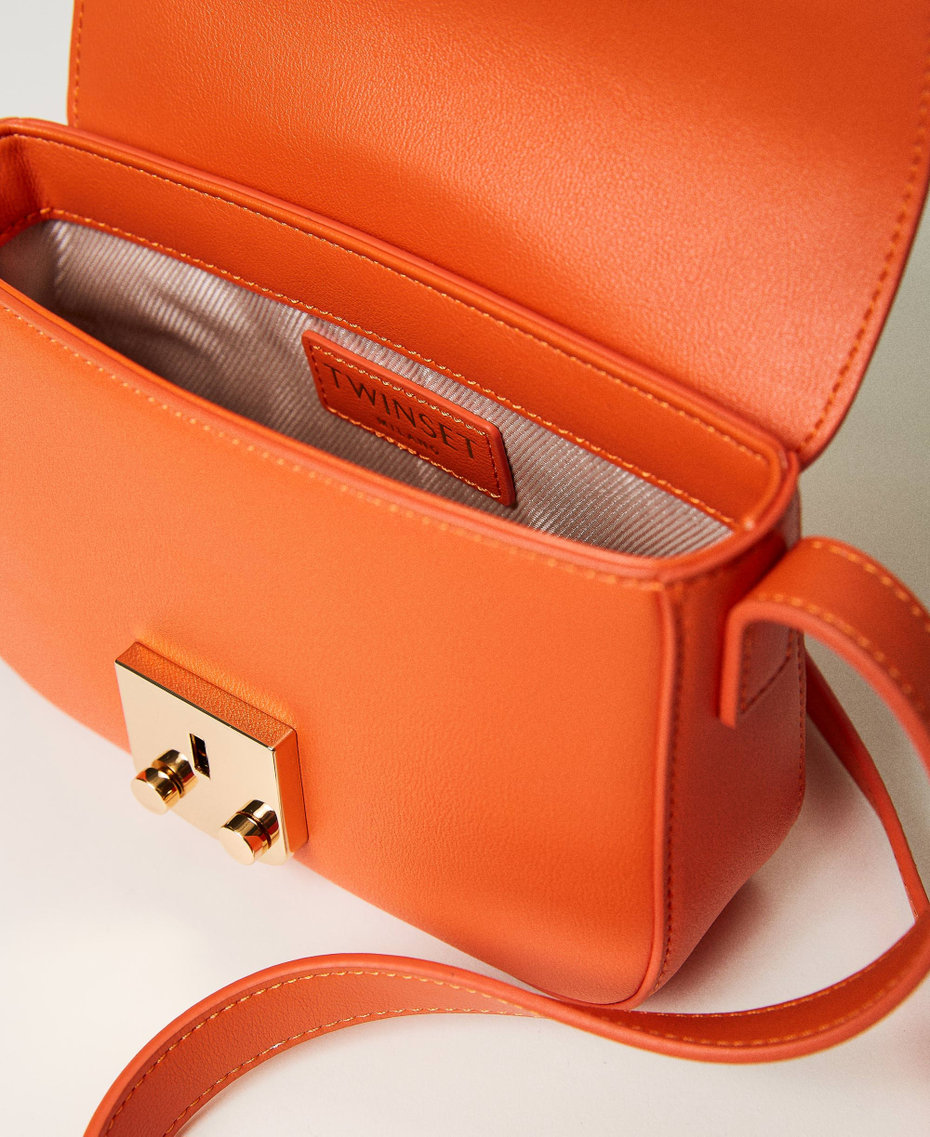 Umhängetasche „Lovely“ mit „Oval T“-Verschluss Orange Frau 231TD8271_03345_04