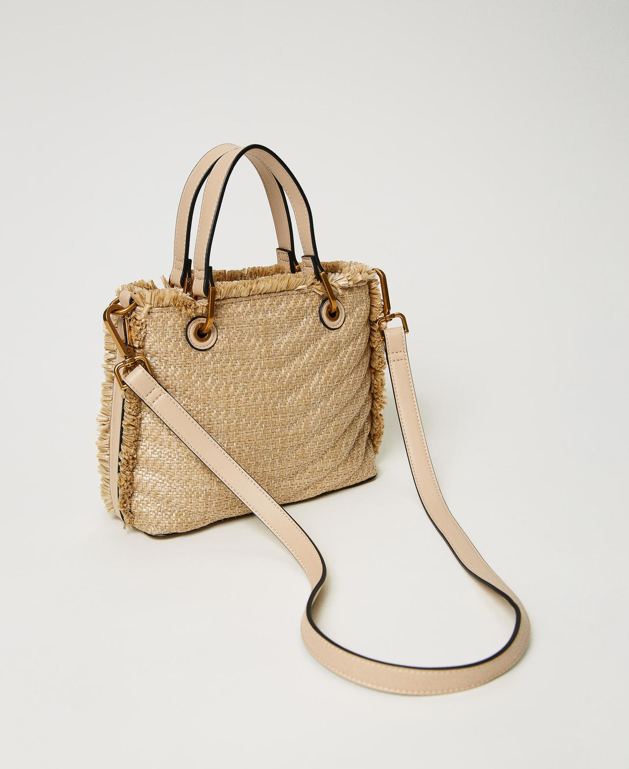 Mittelgroßer Shopper „Dreamy“ aus Strohimitat Stroh Frau 231TD8333_00193_03