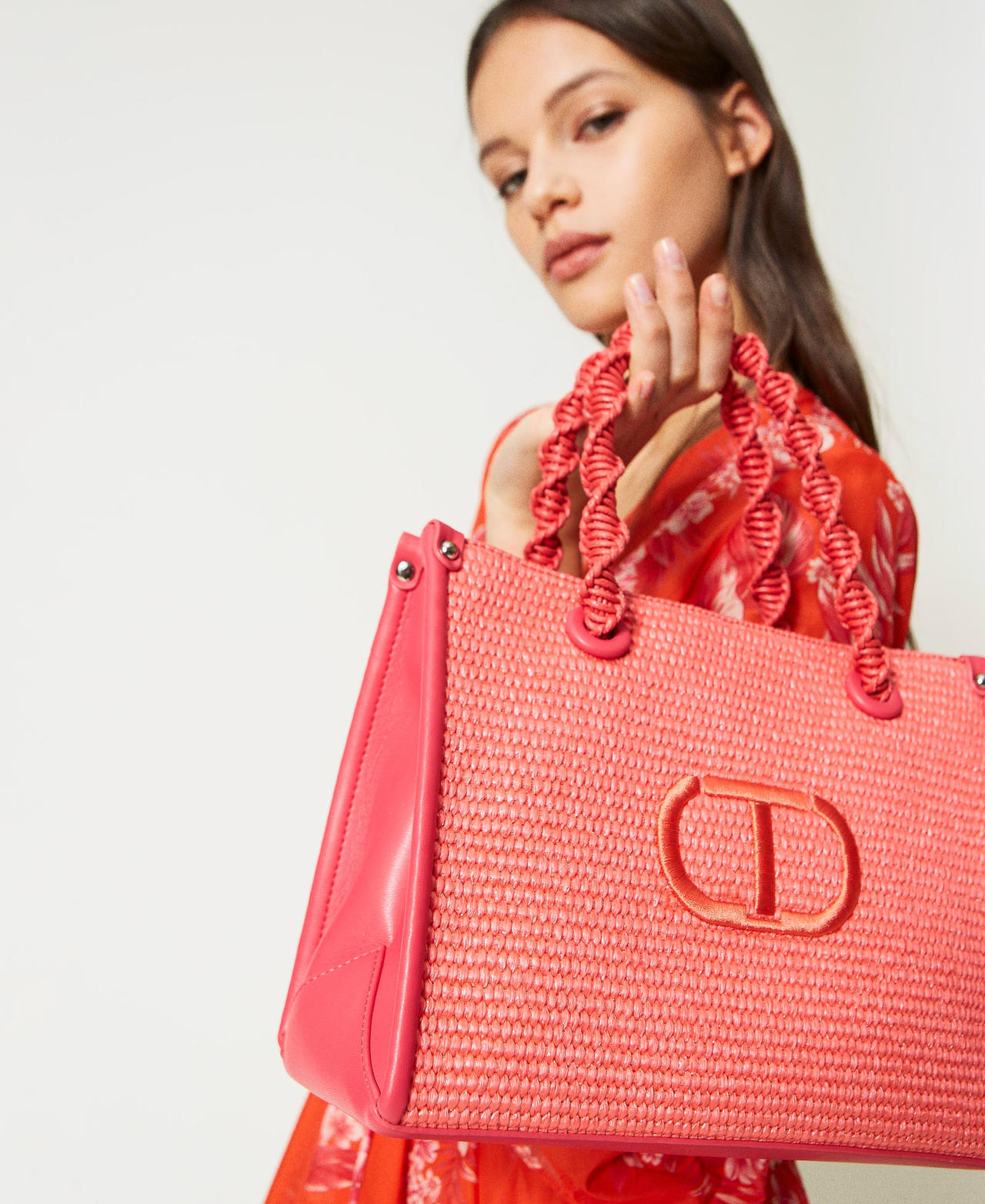 'Darling' large straw-like shopper "Lip Gloss” Pink Woman 231TD8400_00327_0S