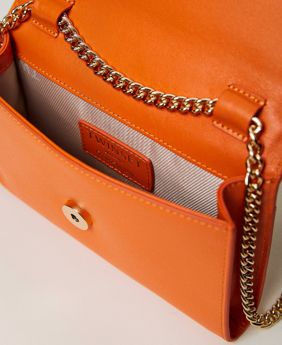 Pochette « Amie » en cuir