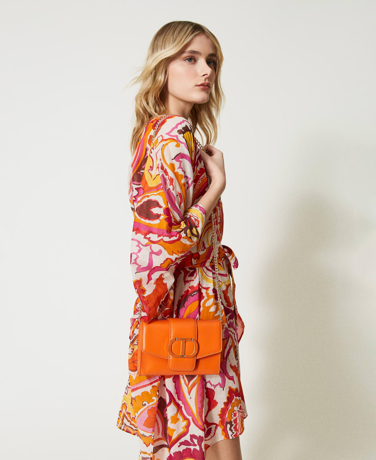 Pochette « Amie » en cuir
