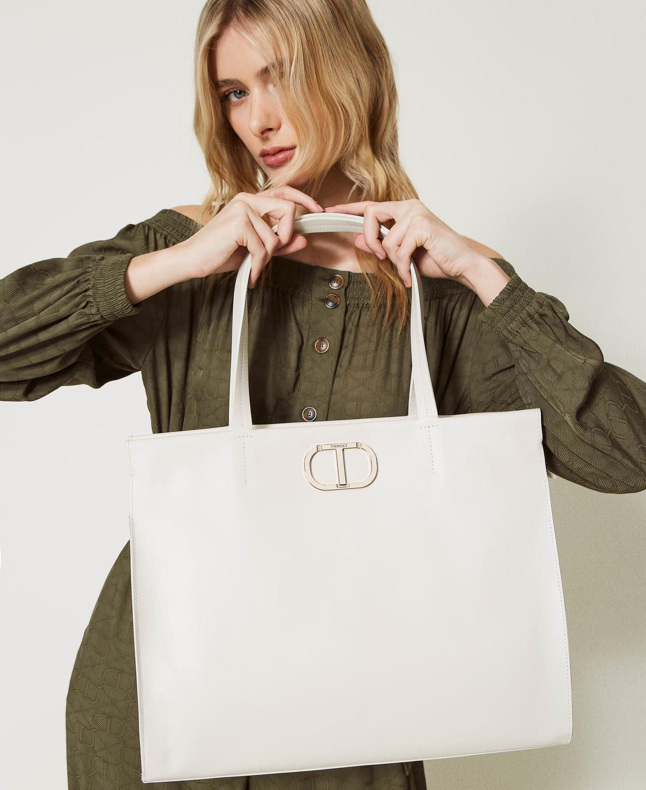Shopper „Étoile“ aus Doubleface-Leder Mattweiß Frau 231TD844A_00526_0S