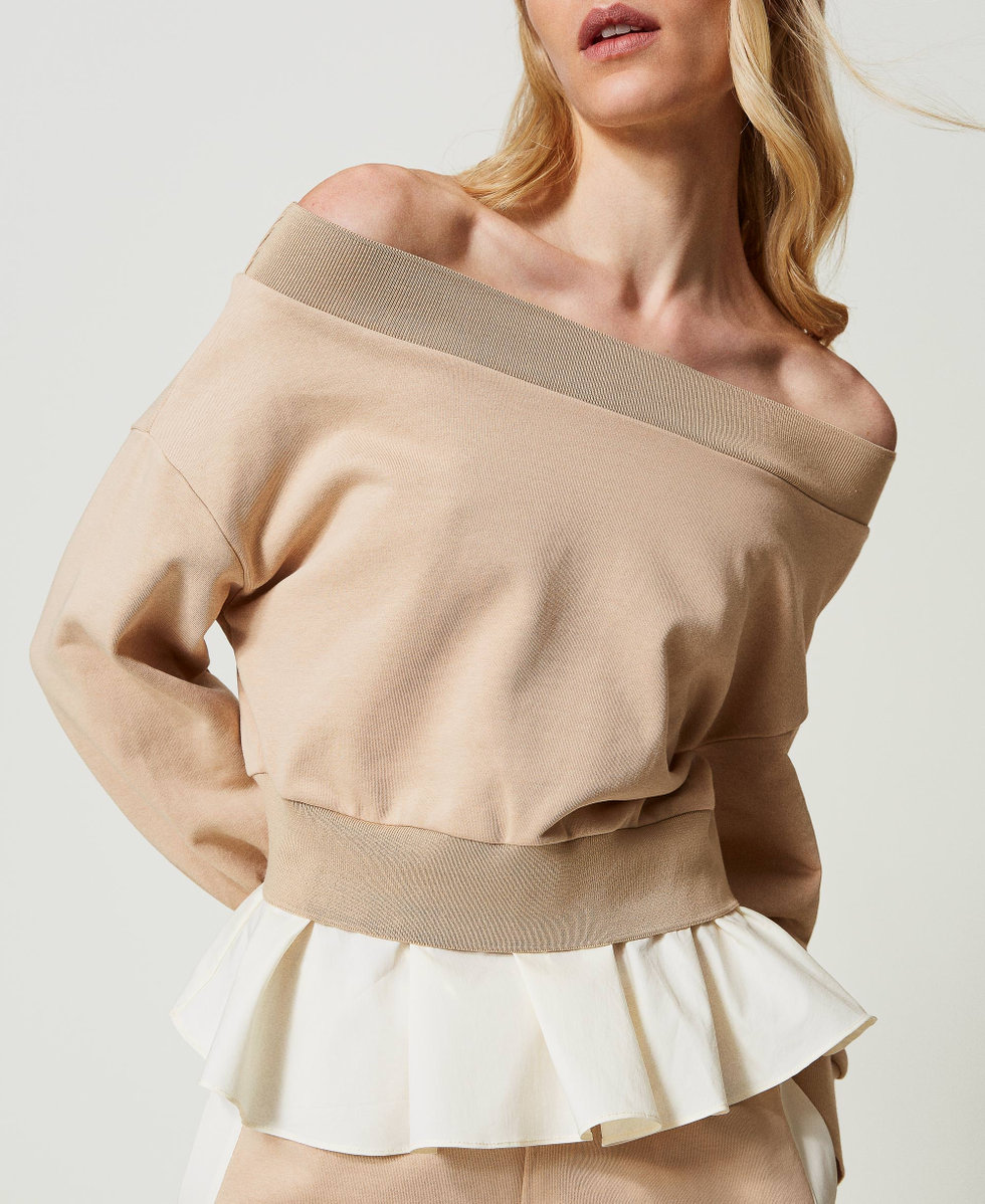Sweatshirt with poplin flounces