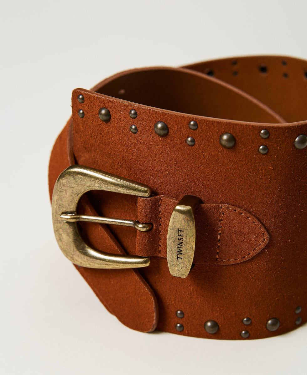 Asymmetric leather belt
