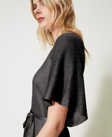 Poncho con cinturón beige y negro