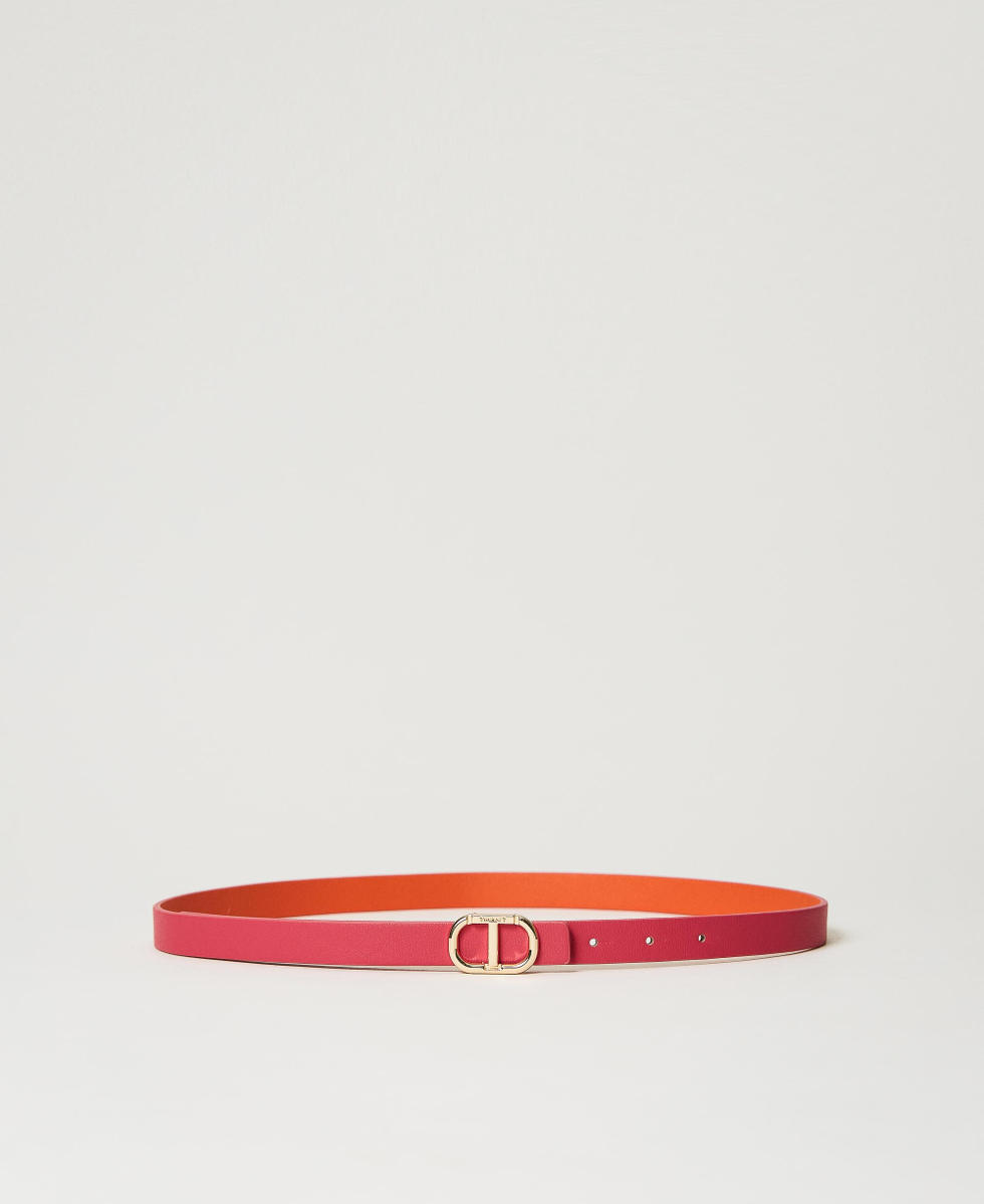 Reversible thin belt with Oval T