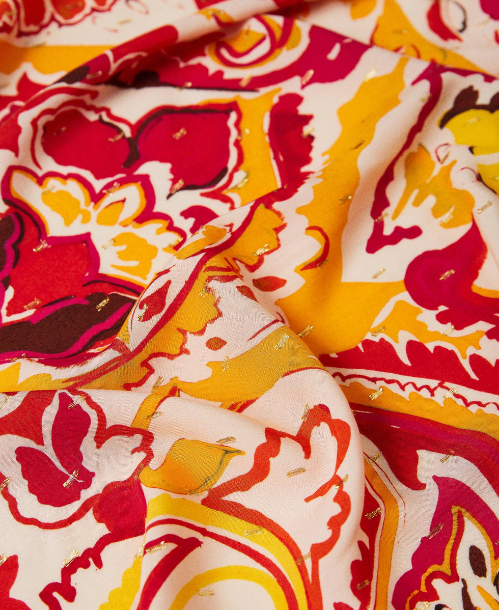 Kefiah with paisley print and logo