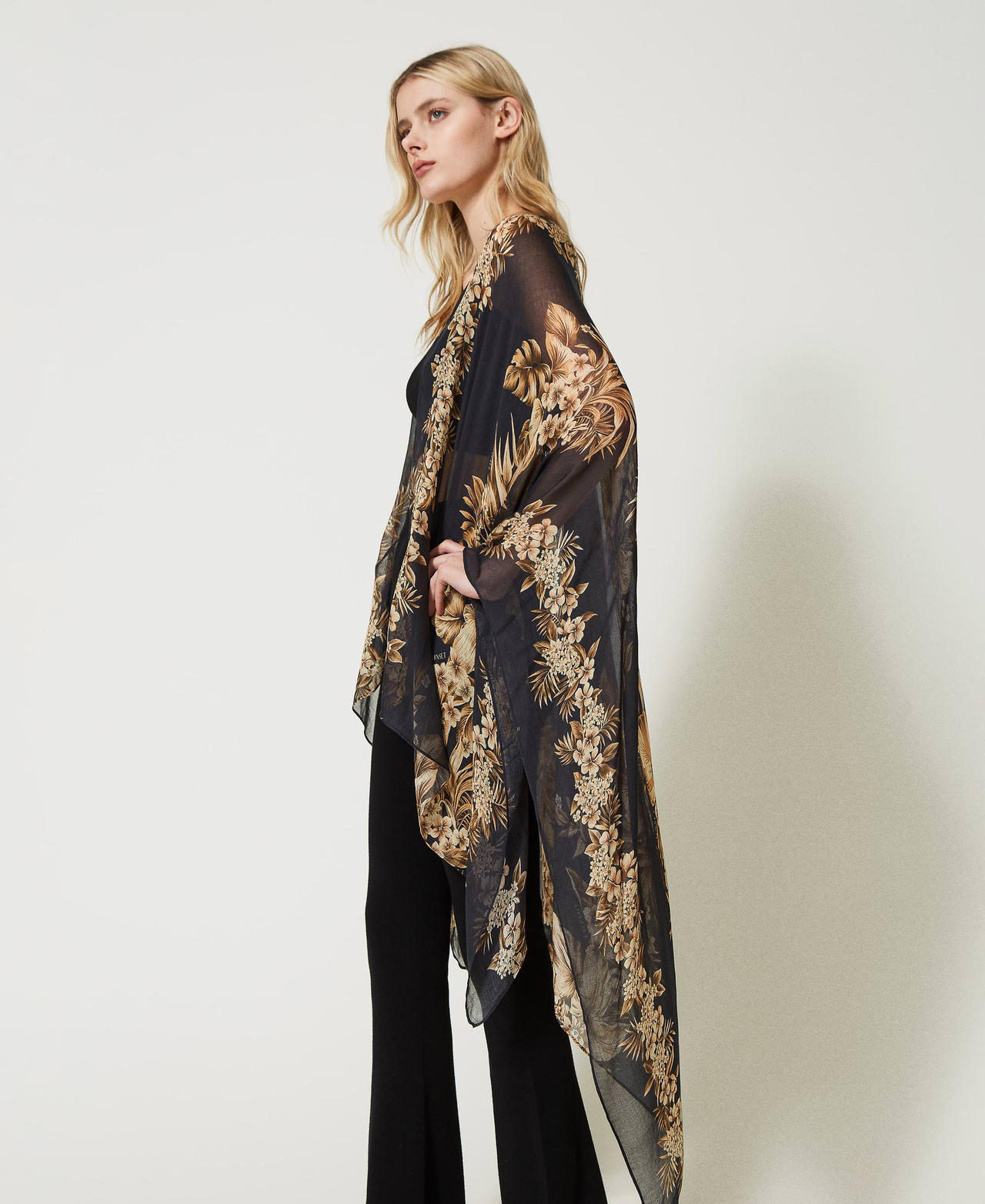 Poncho-scarf with floral print Black / “Pale Hemp” Beige Hibiscus Print Woman 231TO5440-02