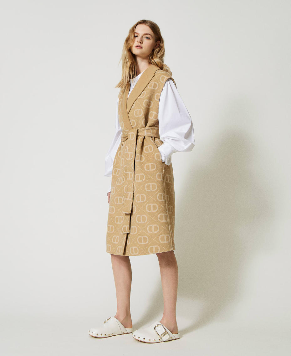 Reversible doubled wool blend gilet