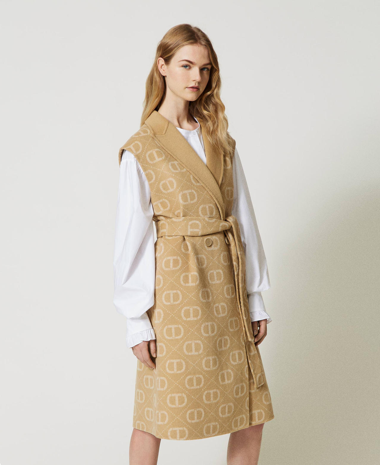 Reversible doubled wool blend gilet