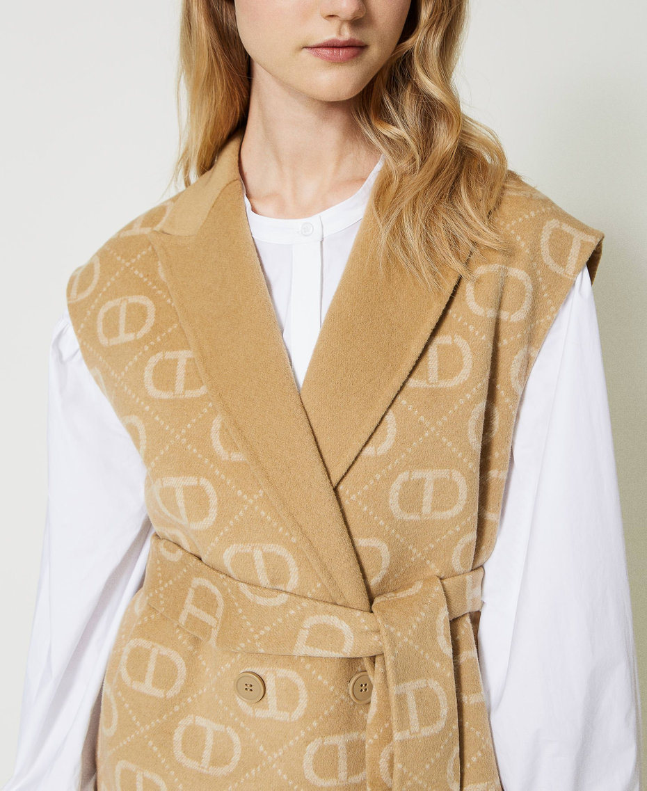 Reversible doubled wool blend gilet