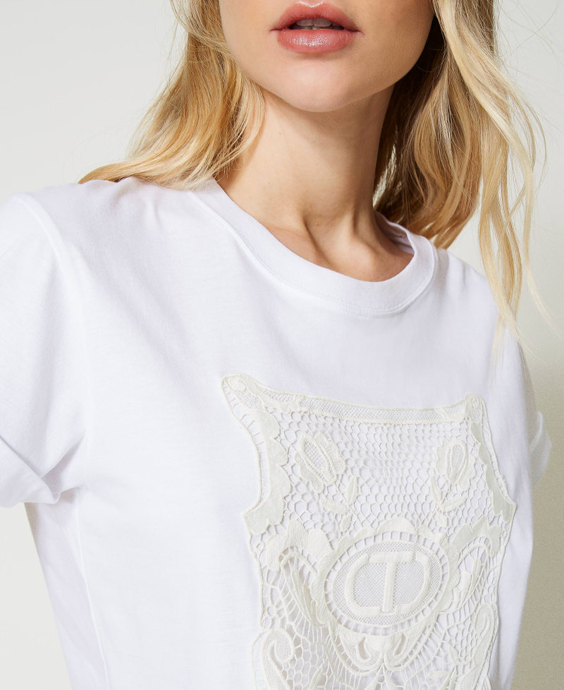 T-shirt avec broderie macramé Blanc Femme 231TP2140-04