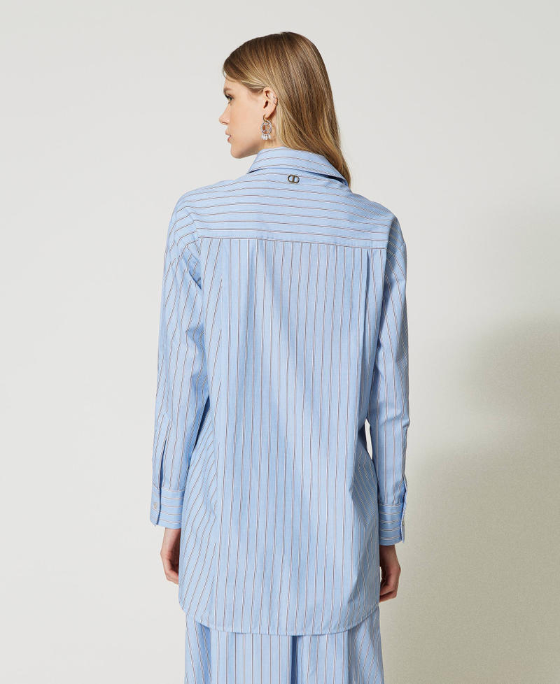 Camisa de popelina de rayas con bordado Rayas Azul / Blanco «Nieve» Mujer 231TP2150-03