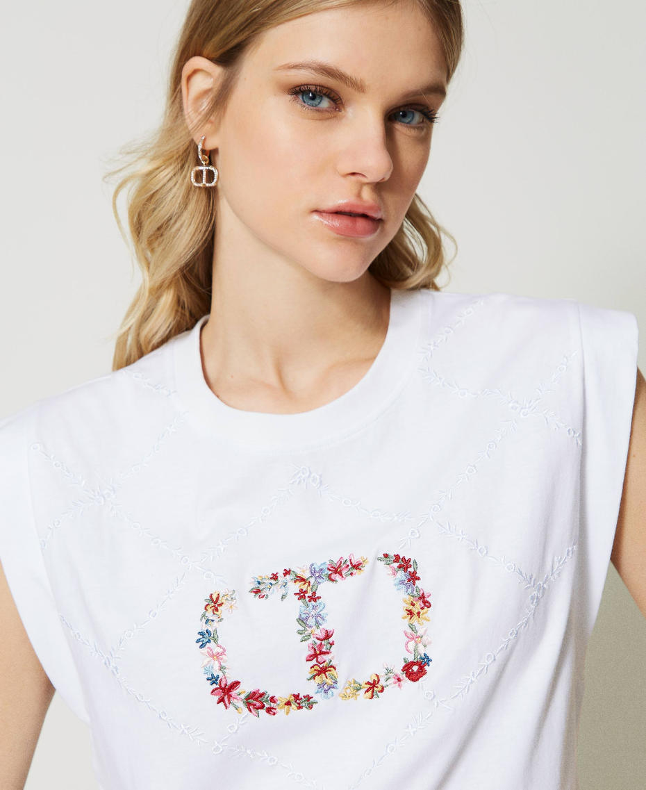 T-shirt with floral Oval T logo White Woman 231TP217B-04
