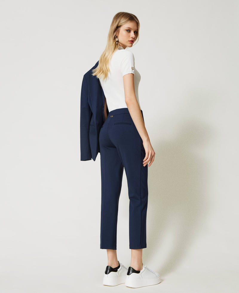 Cropped cigarette trousers