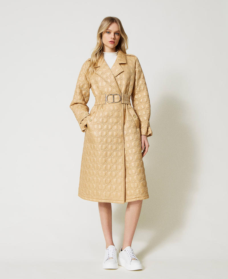 Trench imbottito con Oval T all over Beige "Canapa Chiaro" Donna 231TP2242_10315_01