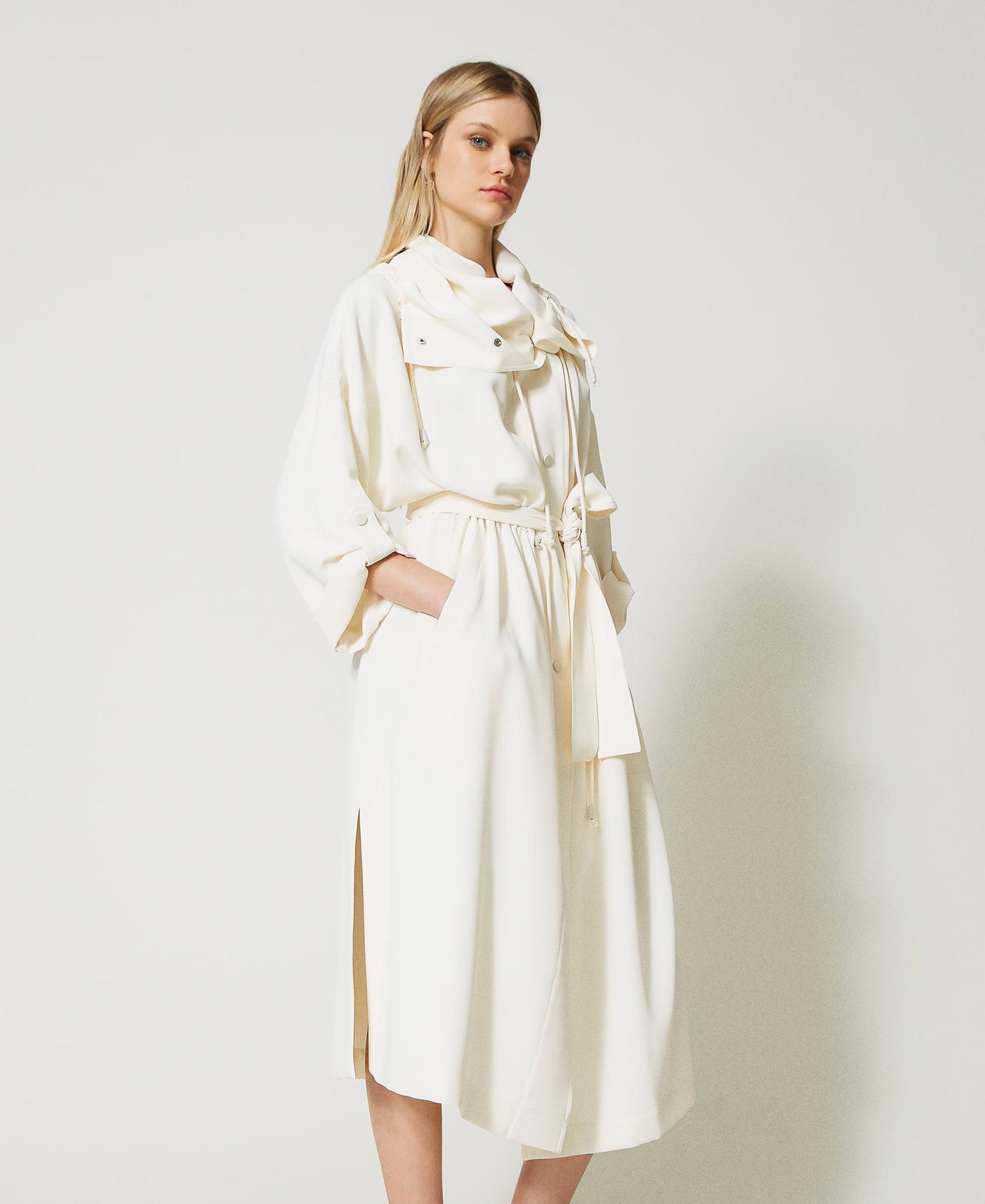 Lange Parka aus Stretch-Cady-Crêpe