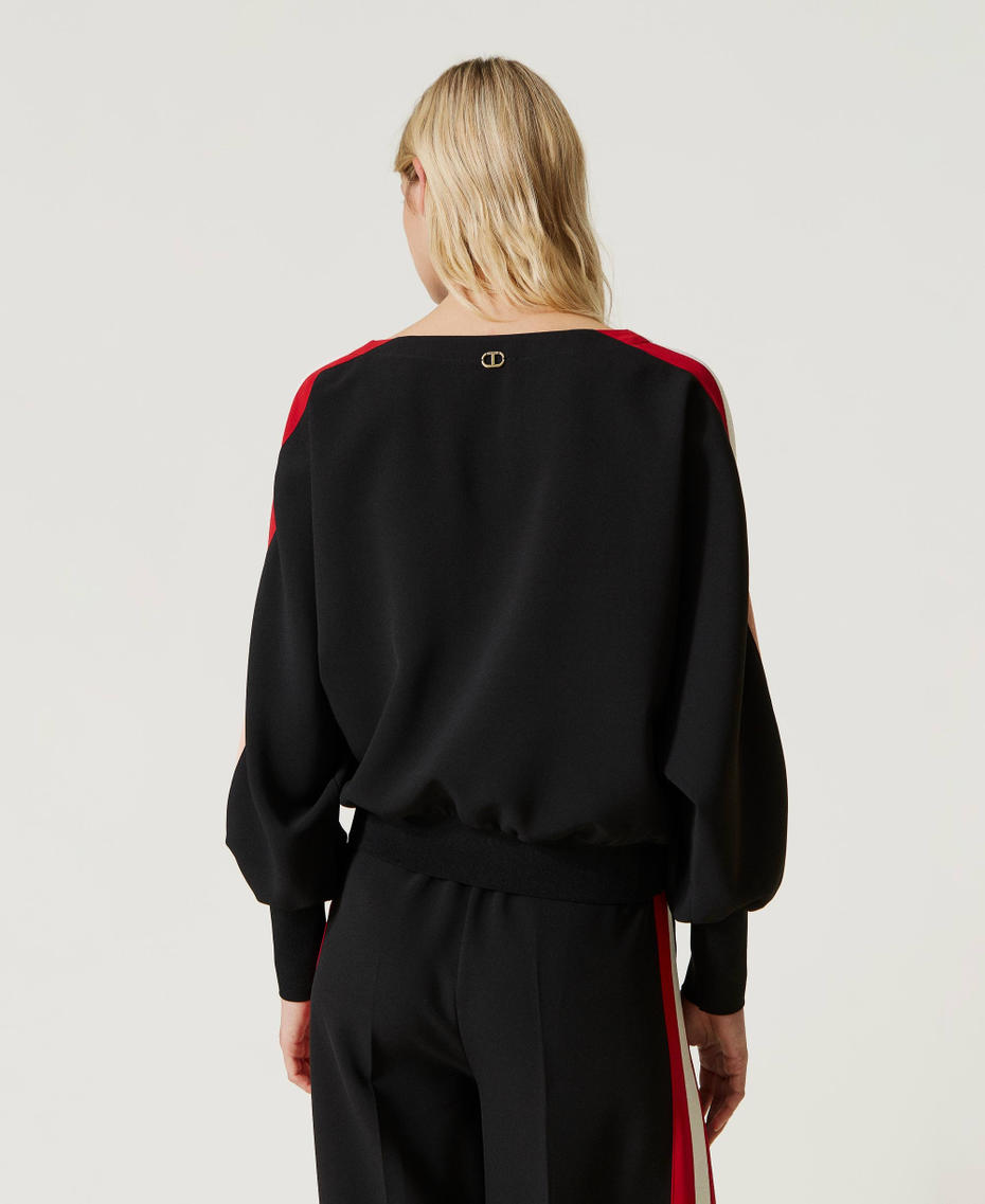 Cr&ecirc;pe cady blouse with colour bands