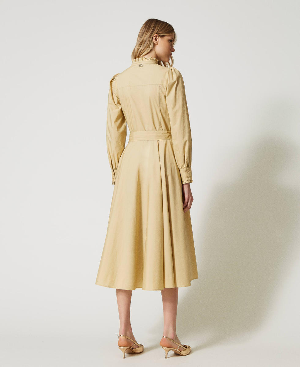 Abito in popeline con apertura