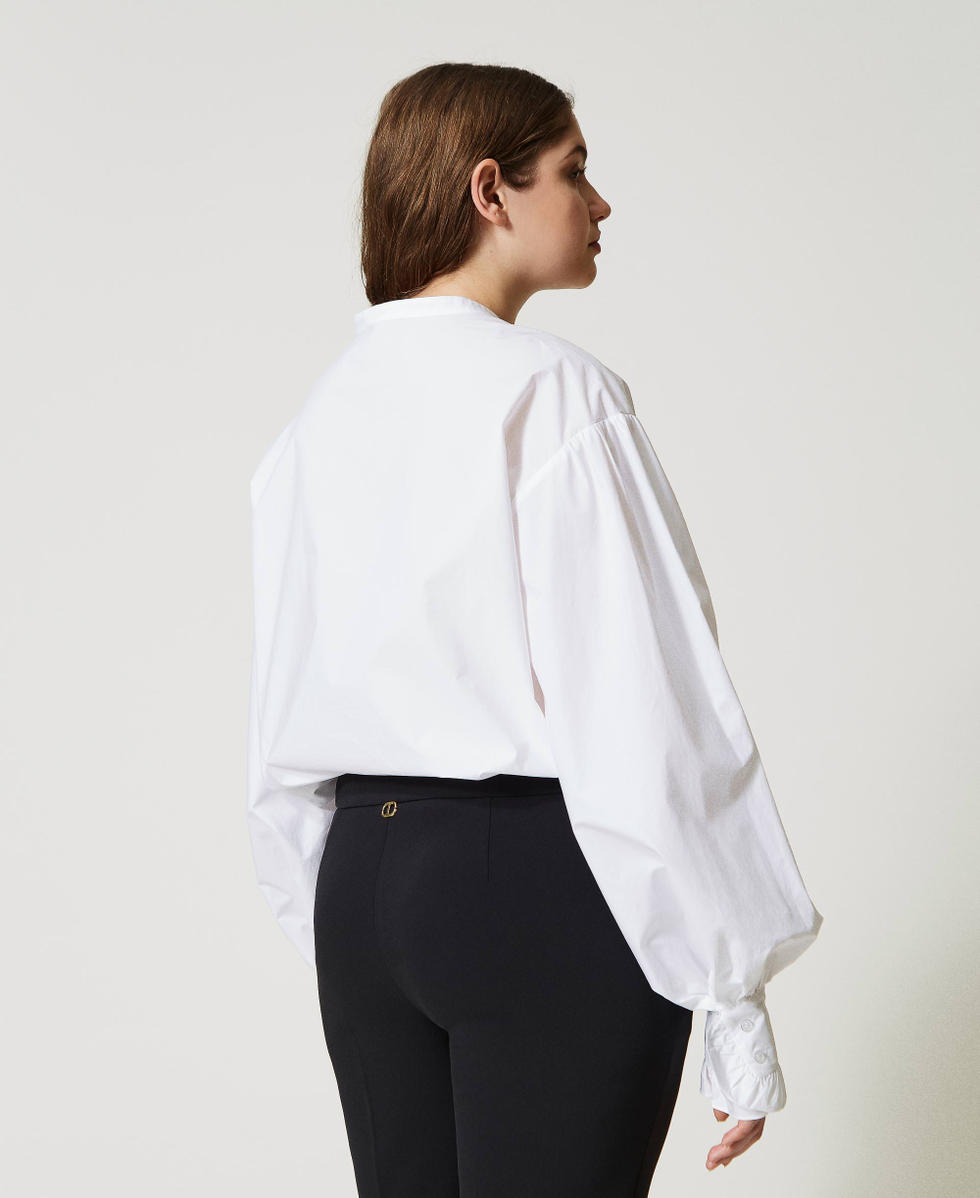 Camicia in popeline con ricamo Oval T a fiori Donna Bianco TWINSET Milano