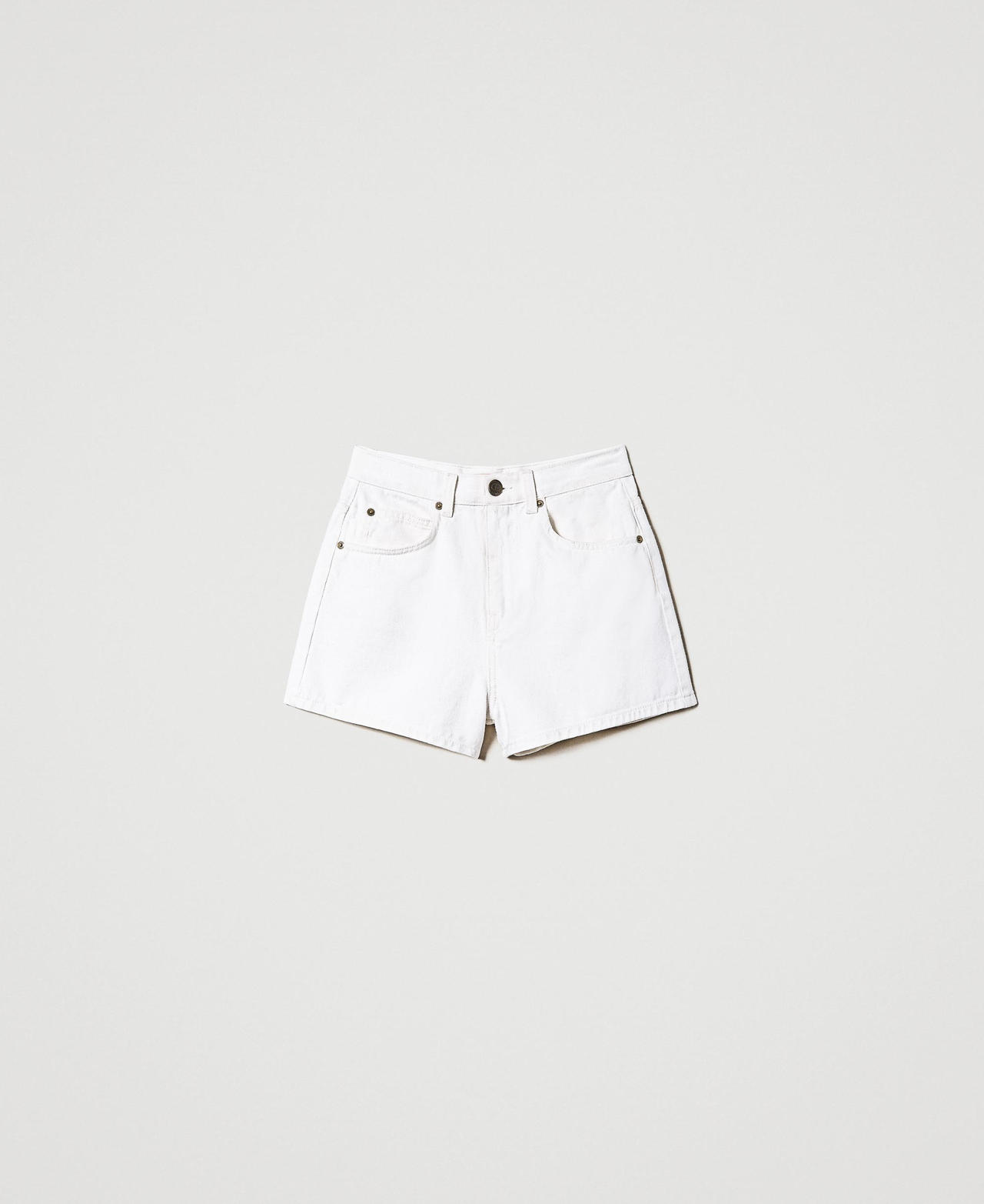 Short en bull avec Oval T floral