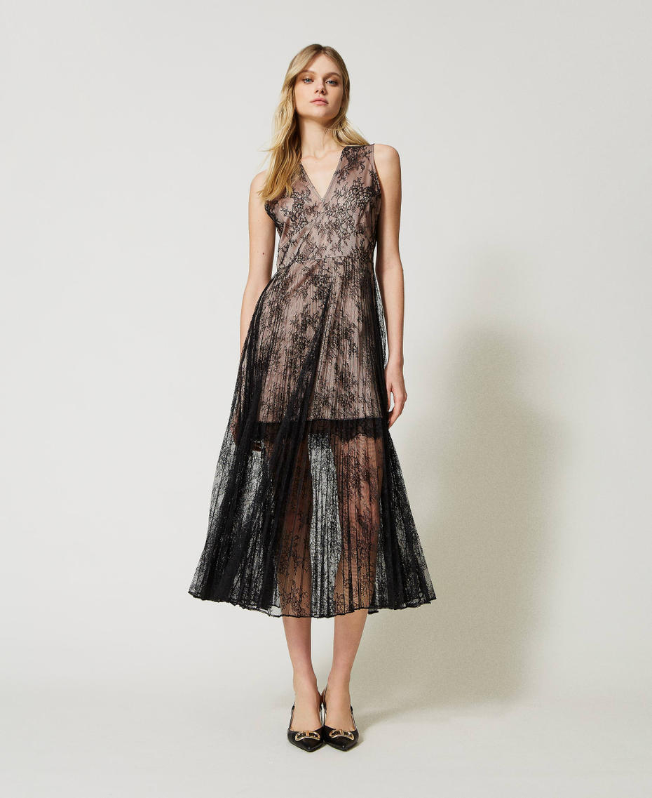 Long pleated lace dress