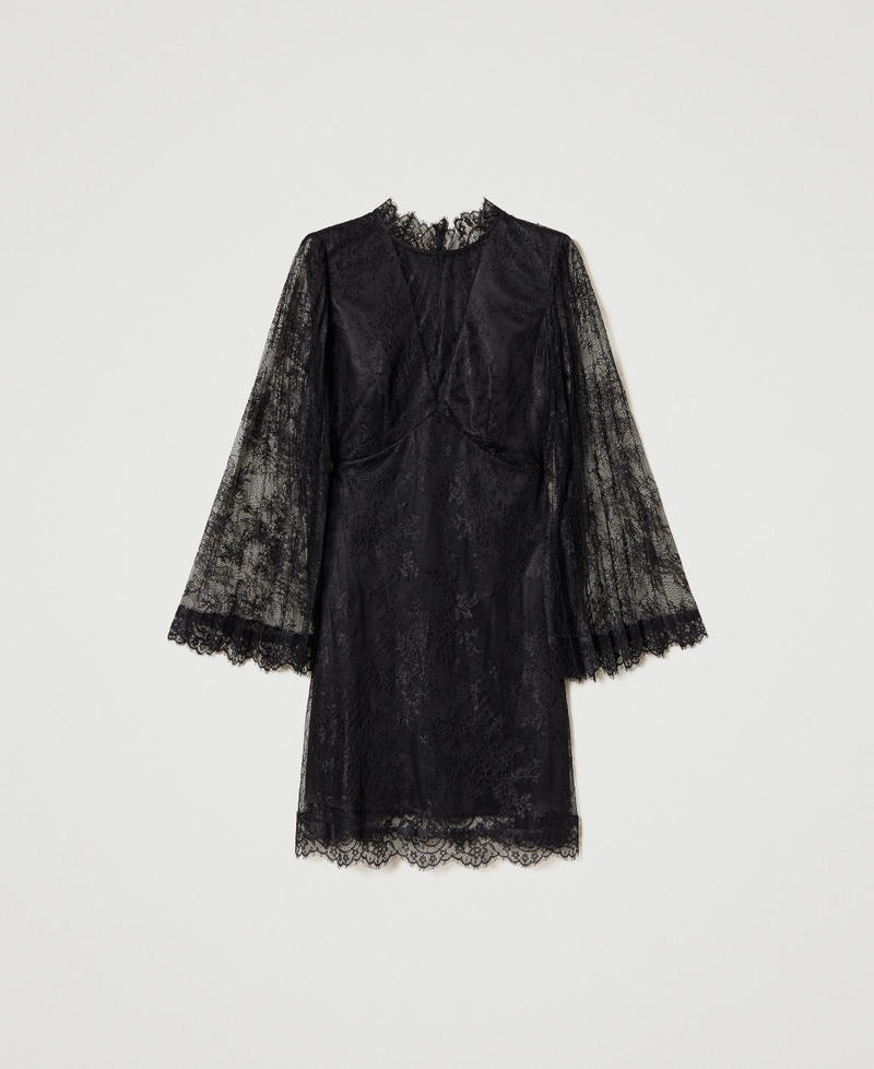 Robe courte en dentelle plissée