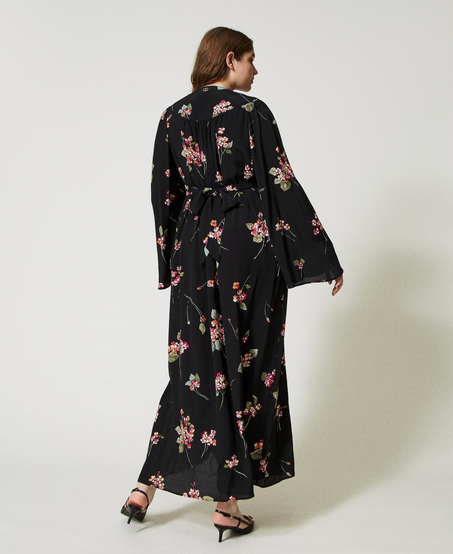 Длинное платье из крепа с цветочным принтом Принт Букетный Черный / Разноцветный женщина 231TP2700-04