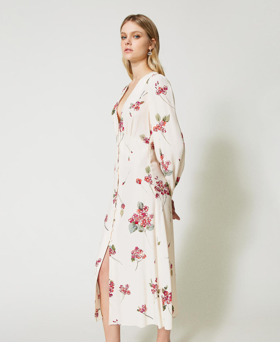 Gebl&uuml;mtes Krepp-Midikleid