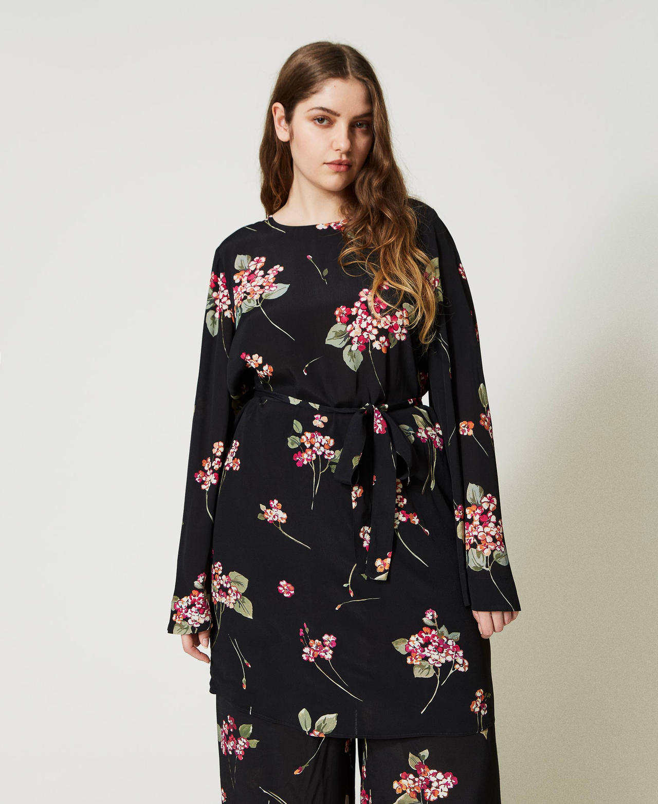 Crêpe tunic dress with floral print
