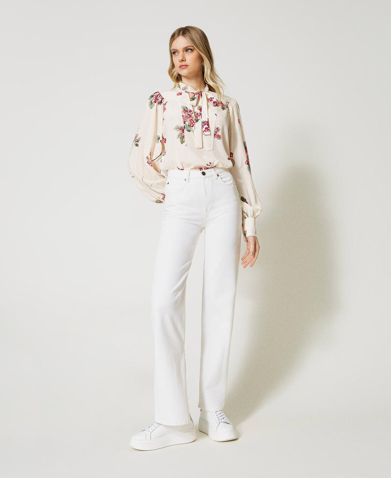 Blouse en crêpe floral