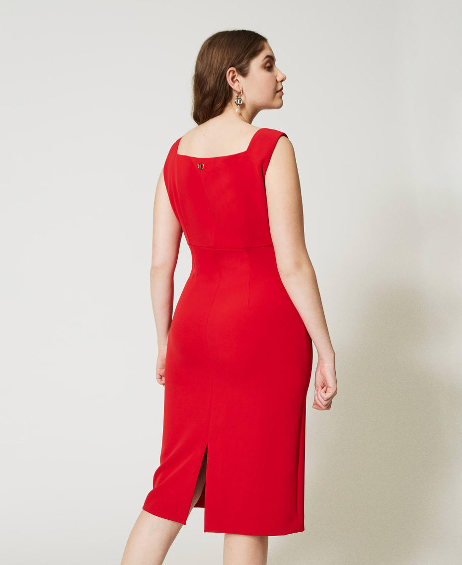 Figurbetontes Kleid aus elastischem Krepp Rot Mohn Frau 231TP2771-03