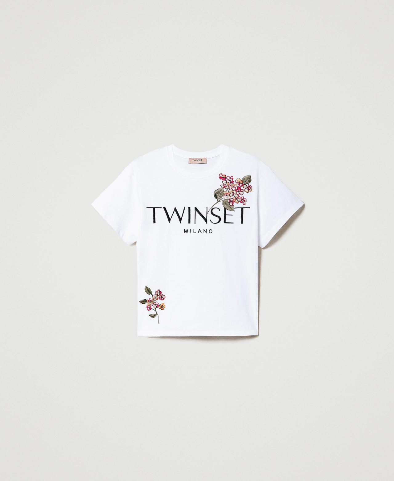 T-shirt with logo and embroidery